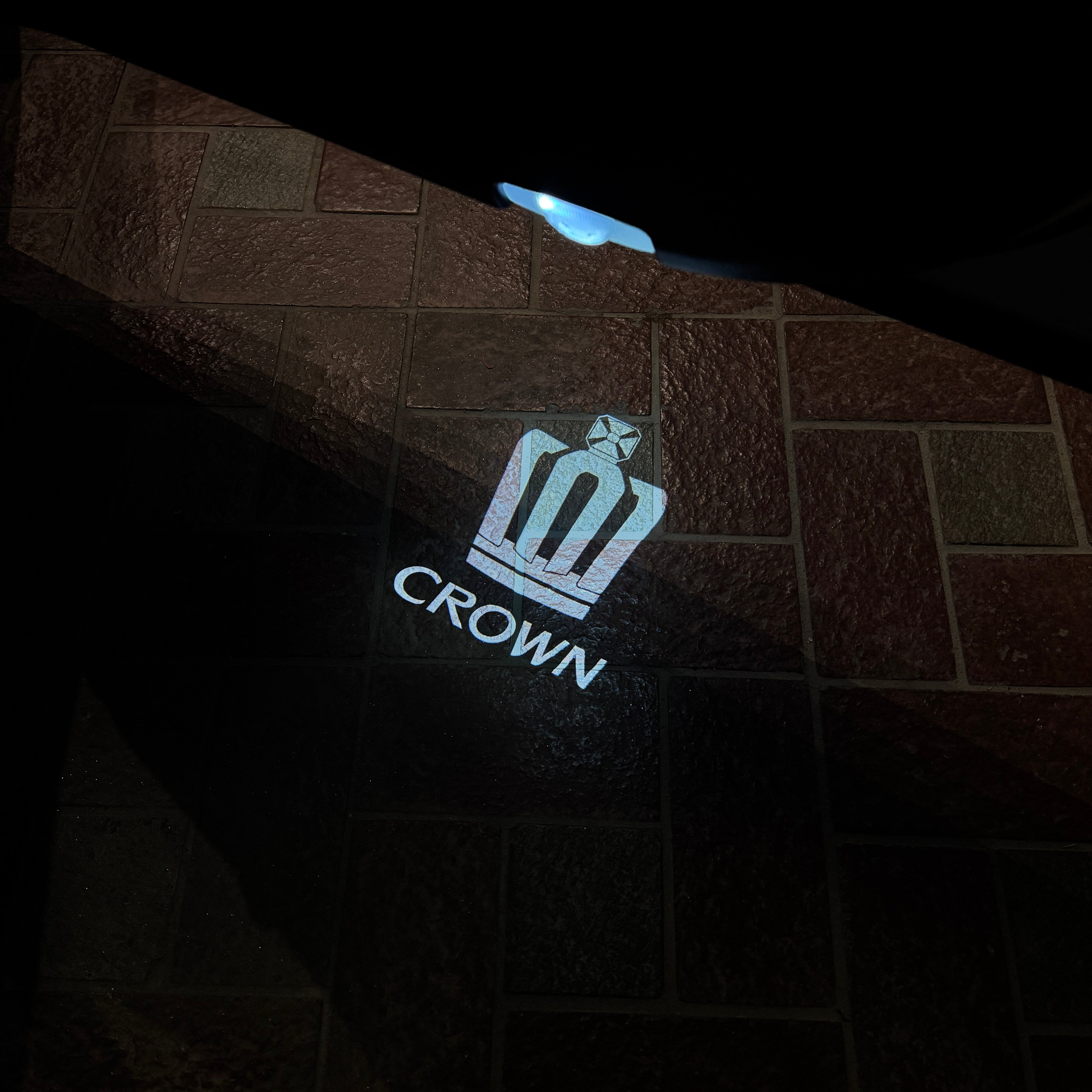 Welcome Lights - Crown